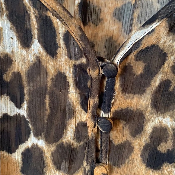 Express leopard top - Picture 4 of 5